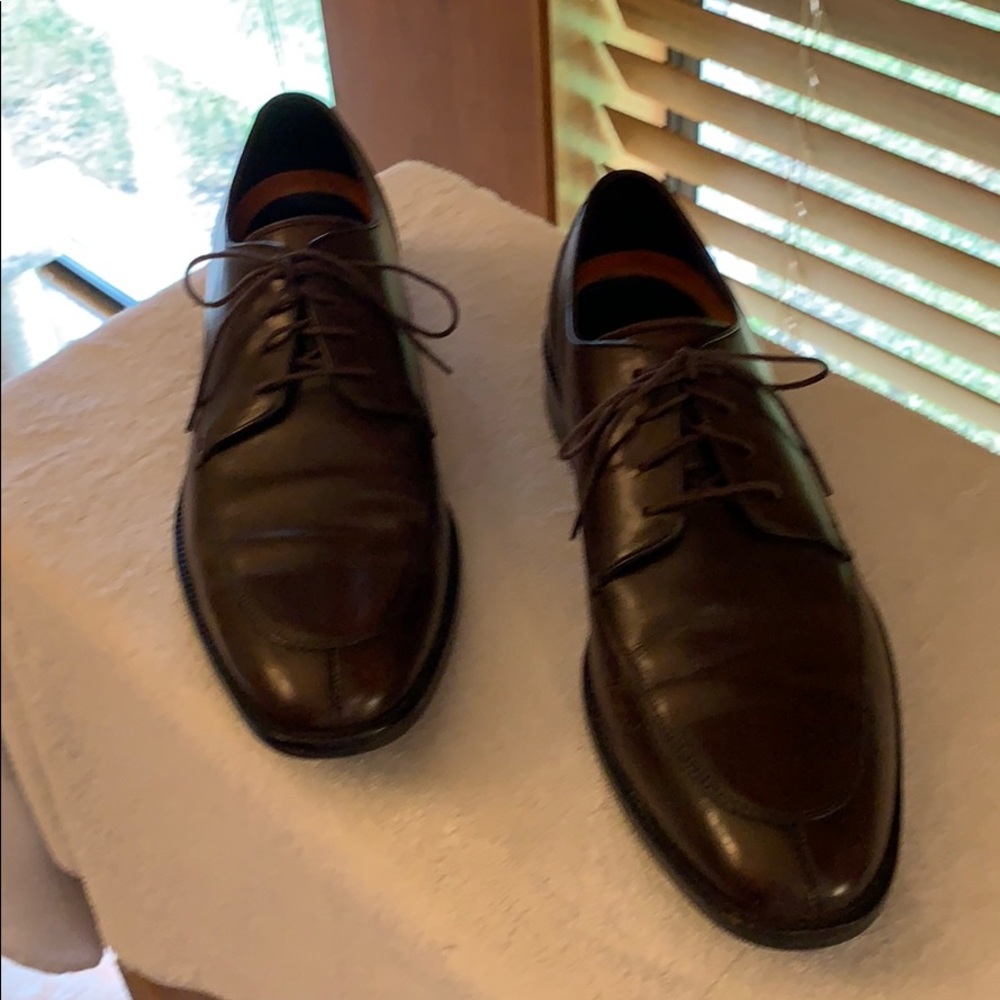 Men’s shoes